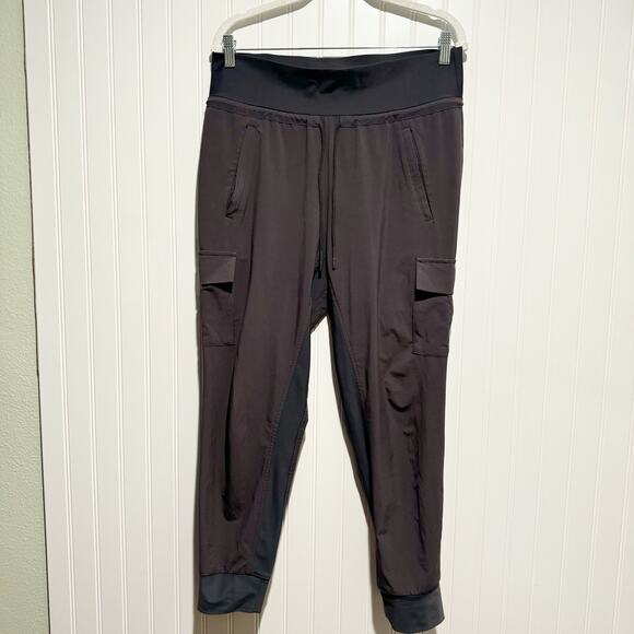 Athleta Gray Chelsea Utility Cargo Joggers Size 8 - Picture 1 of 6